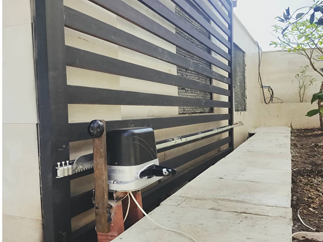 جک درب پارکینگ ریلی در اشکذر