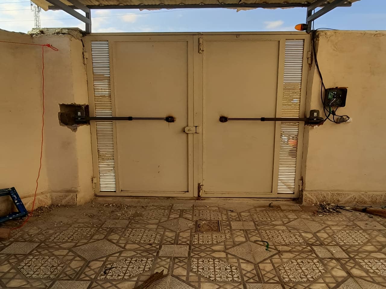 قیمت جک درب پارکینگ در میبد یزد