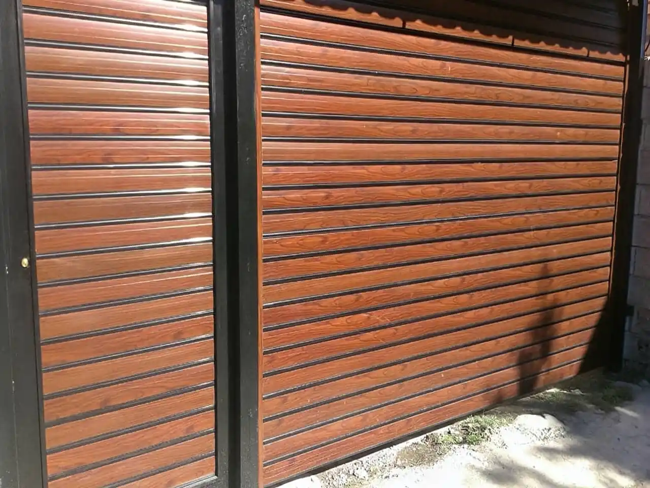 کرکره برقی ویلا در اردکان کرکره برقی ویلا در اردکان