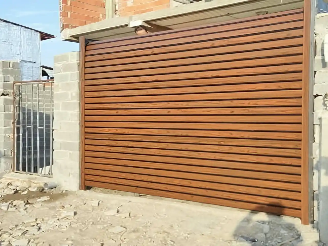 کرکره برقی پارکینگ آپارتمان در خاتم