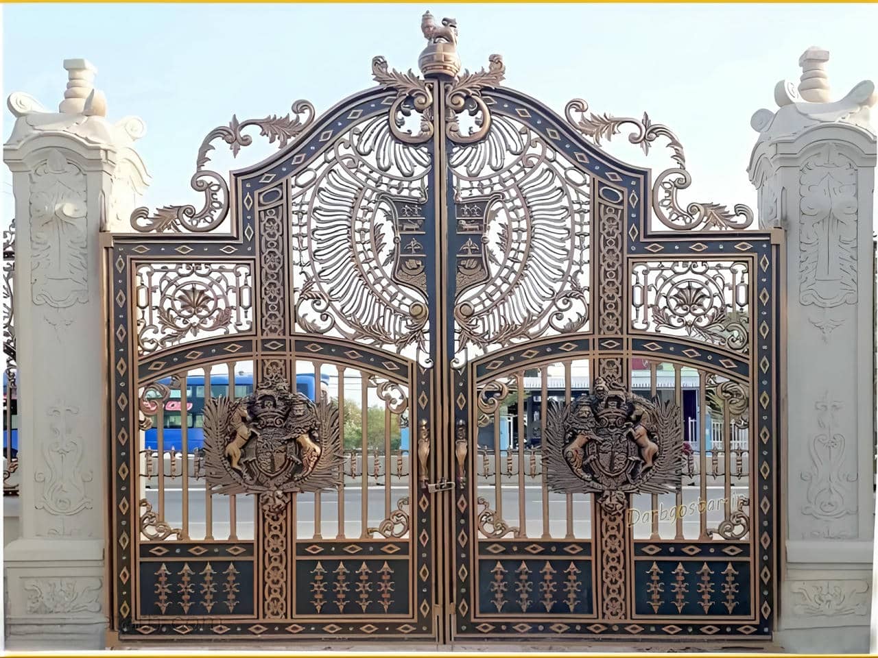 درب پارکینگ و درب باغ ویلا در اشکنان