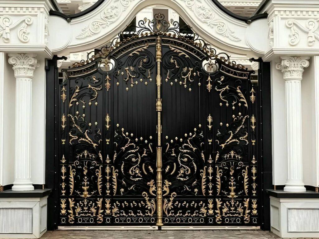 درب ویلایی در تفت درب ویلایی در تفت