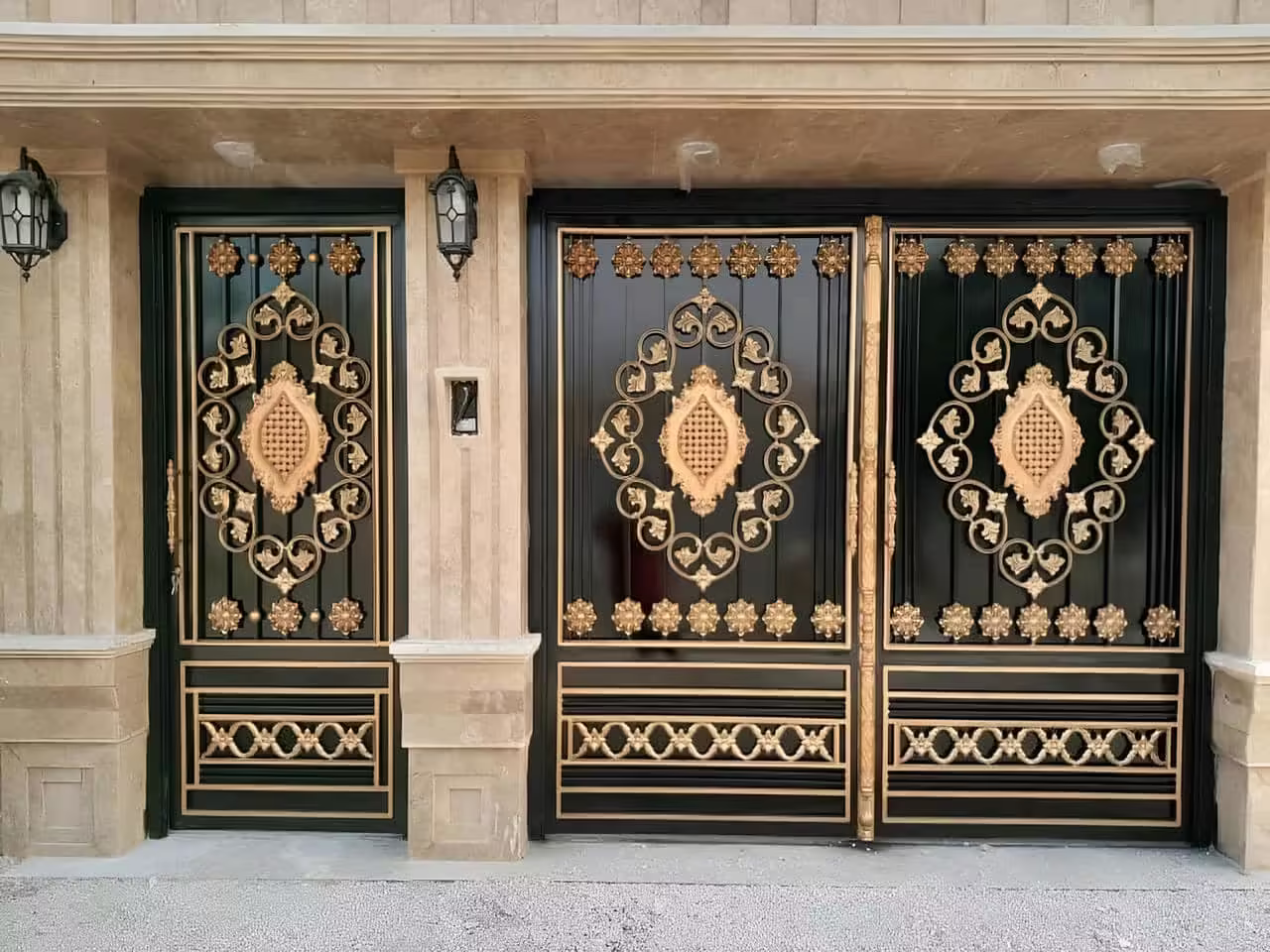 درب فلزی باغ ویلا در میبد درب فلزی باغ ویلا در میبد