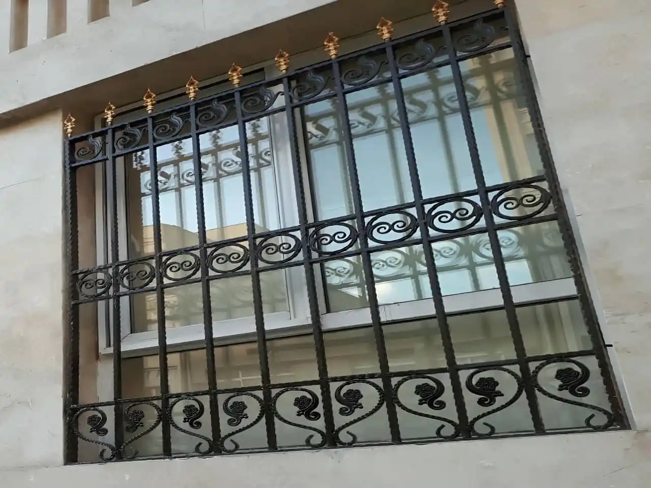 نرده پنجره در بهاباد