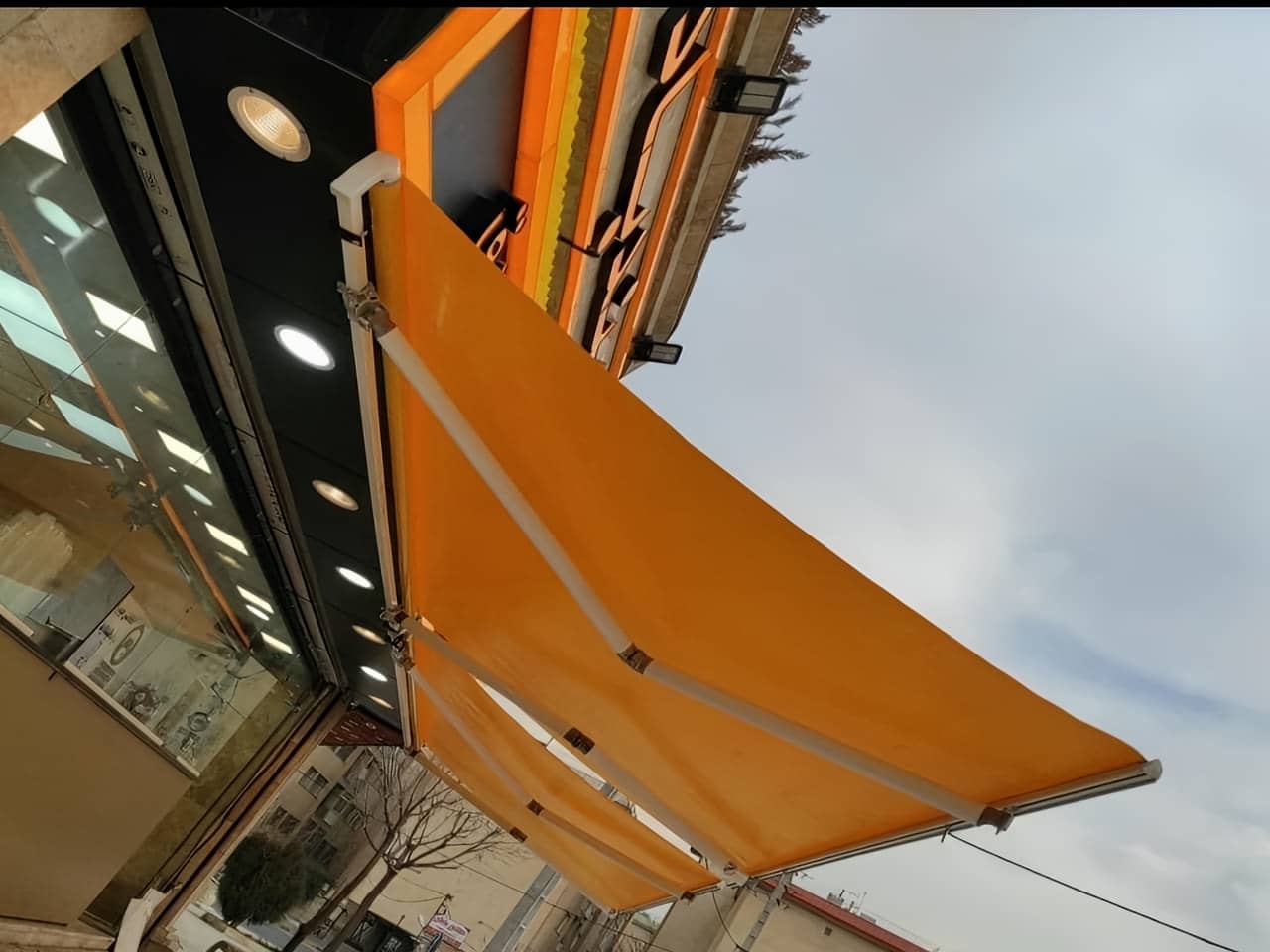 قیمت سایبان برقی ابرکوه