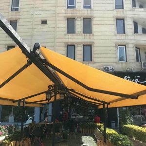 سایبان برقی برای حیاط و روف گاردن یزد