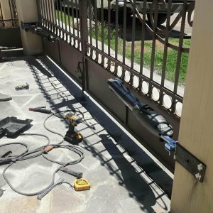 نحوه تشخیص خرابی جک درب پارکینگ یزد