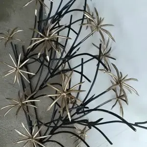 حفاظ نخل مرداب در یزد؛ ترکیبی از زیبایی و امنیت برای دیوار ساختمان حفاظ نخل مرداب در یزد؛ ترکیبی از زیبایی و امنیت برای دیوار ساختمان