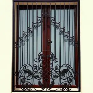 حفاظ پنجره مدل بهار در یزد؛ ایدهآل برای باغ ویلا و خانههای ویلایی حفاظ پنجره مدل بهار در یزد؛ ایدهآل برای باغ ویلا و خانههای ویلایی