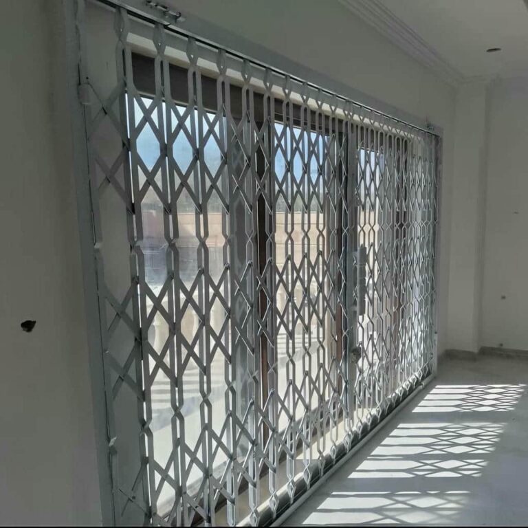 راهنمای جامع خرید درب آکاردئونی ضد سرقت برای درب آپارتمان در یزد