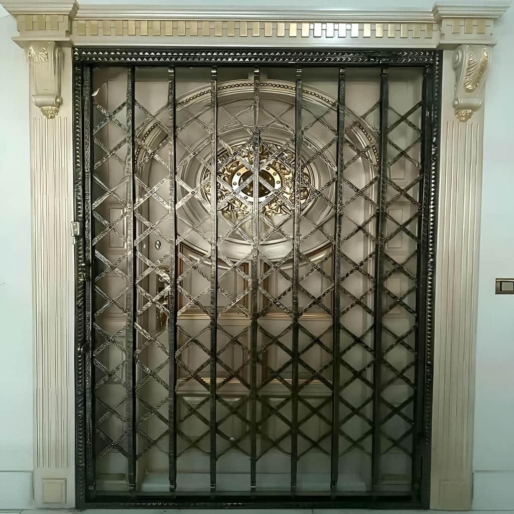 رنگ&zwnj;بندی حفاظ آکاردئونی لوکس سلطنتی یزد