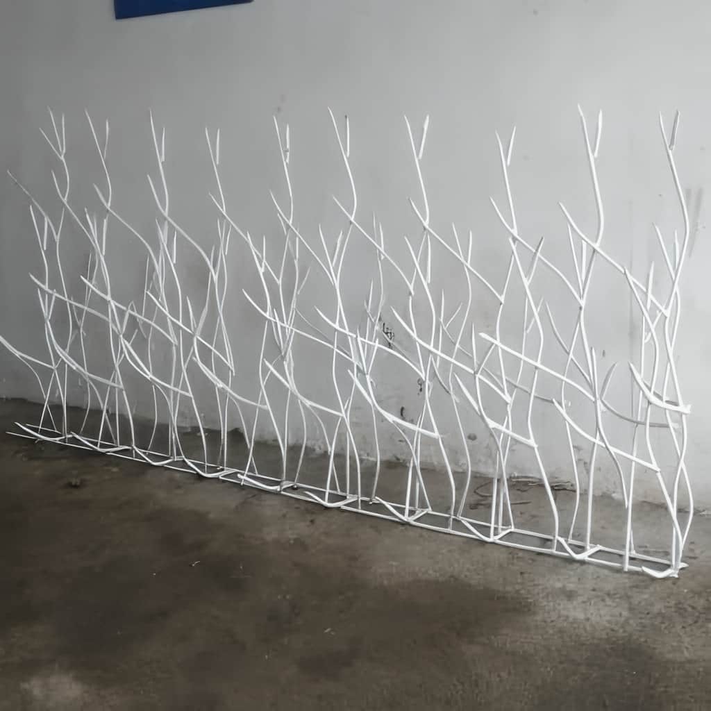 حفاظ شاخ گوزنی تراکم ۴۰ میلگرد ۱۰ کوره ای – 4 حفاظ شاخ گوزنی تراکم 40 مشکی و سفید نصب شده در یزد