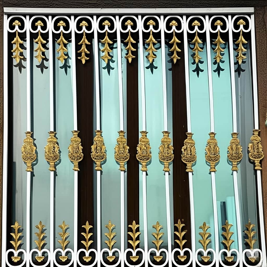 حفاظ پنجره مدل افشان در یزد؛ ترکیب امنیت و جلوه سلطنتی برای ساختمان&zwnj;های مدرن و کلاسیک