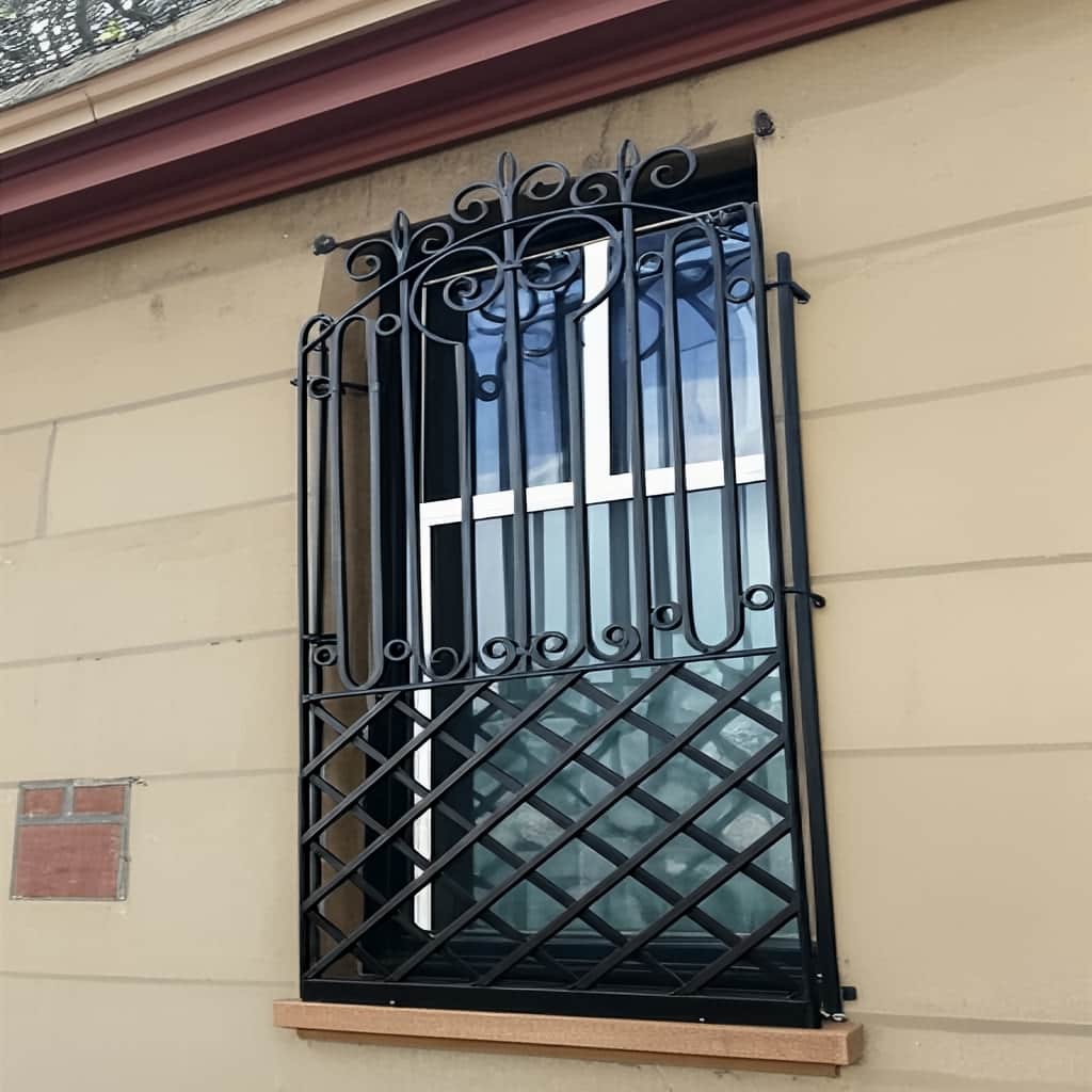 طرح شبکه لوزی حفاظ رز در یزد