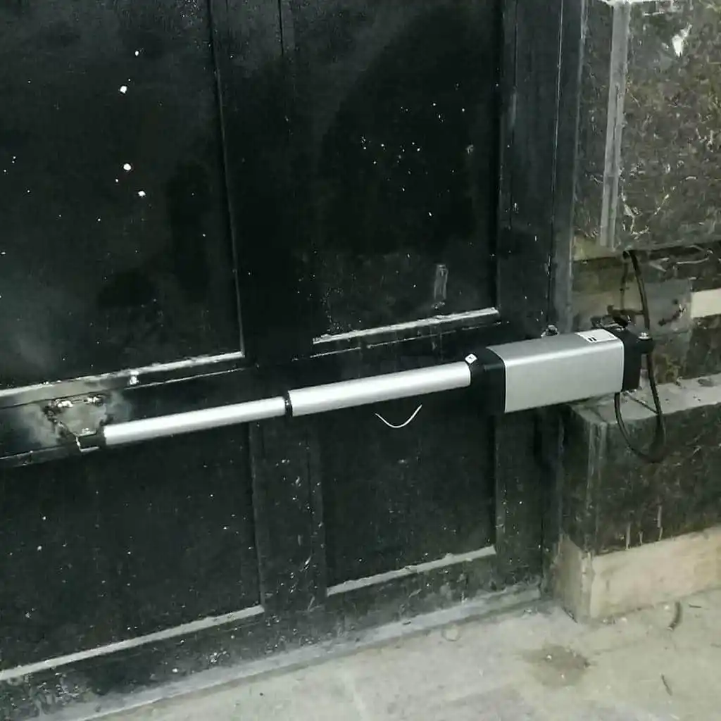 جک پارکینگی یزد