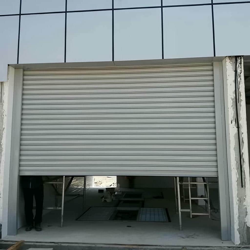 کرکره برقی پارکینگ در یزد