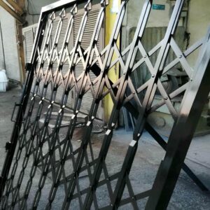 ساخت درب آکاردئونی در یزد