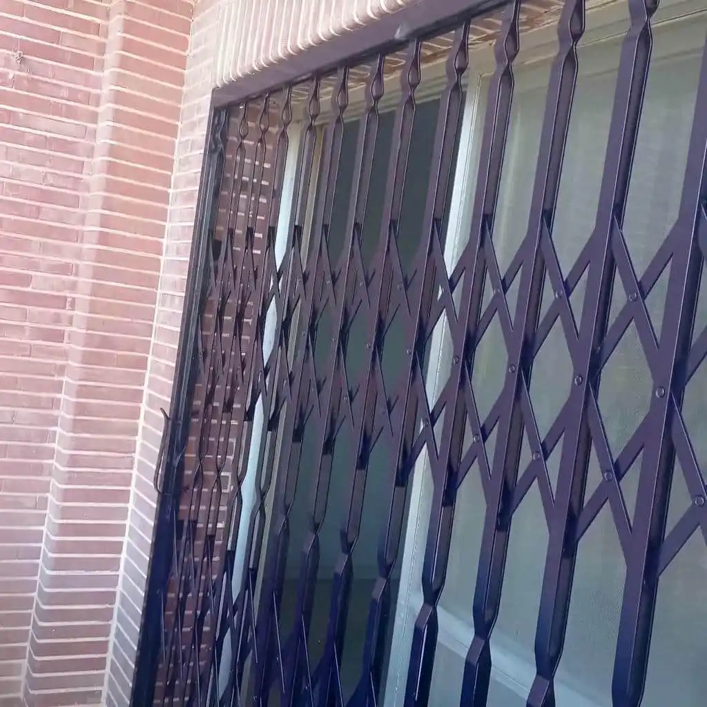 خرید حفاظ آکاردئونی در یزد