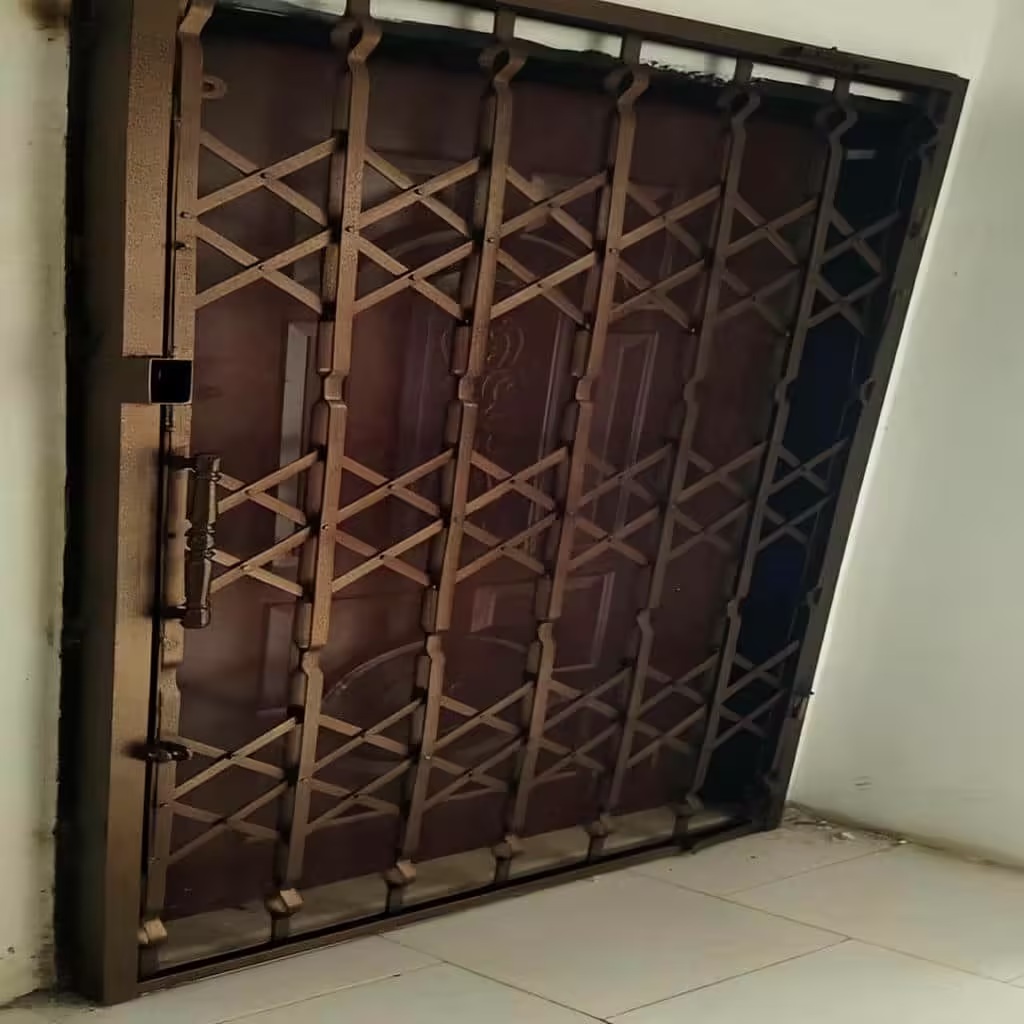 خرید درب آکاردئونی فلزی در یزد