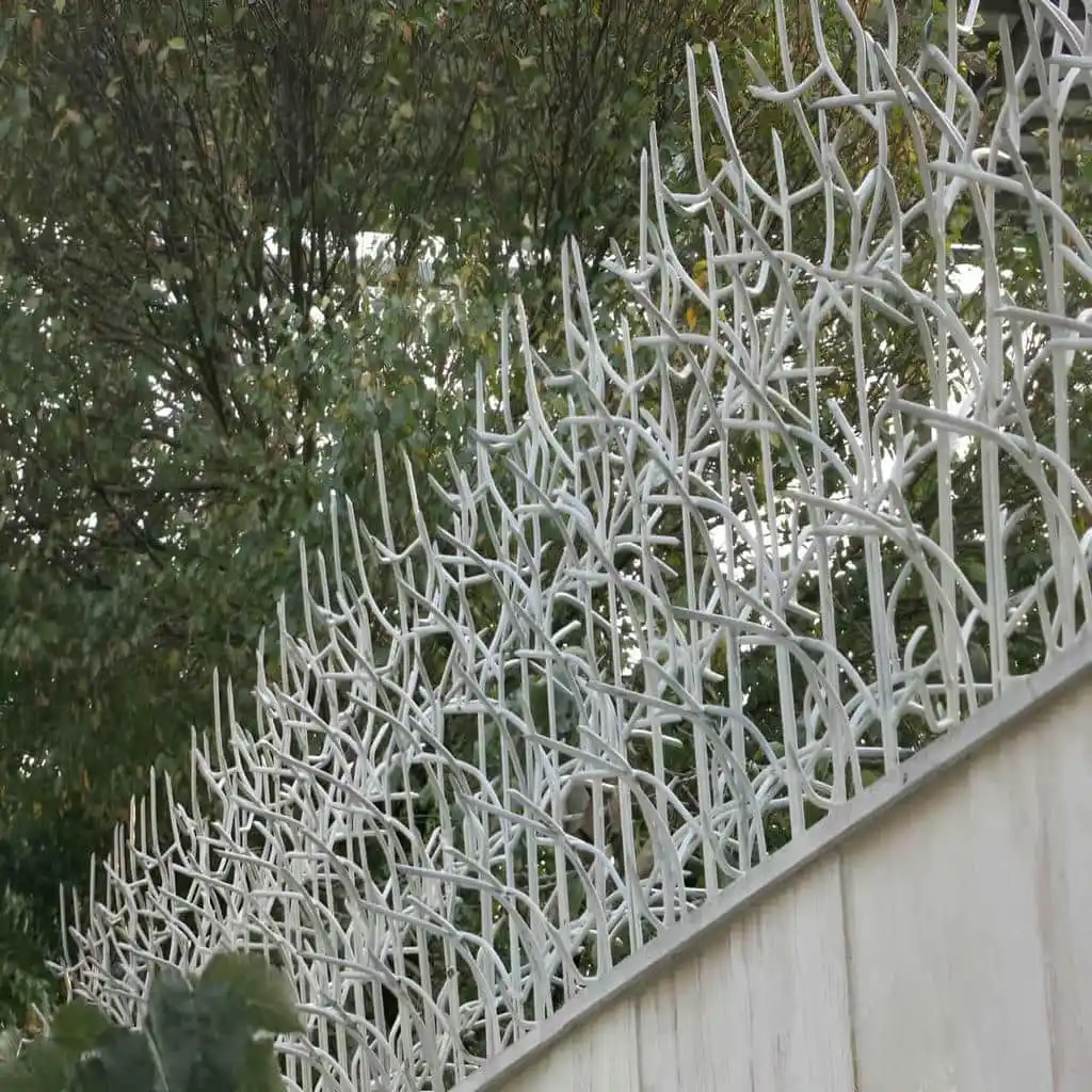 نصب حفاظ شاخ گوزنی در یزد