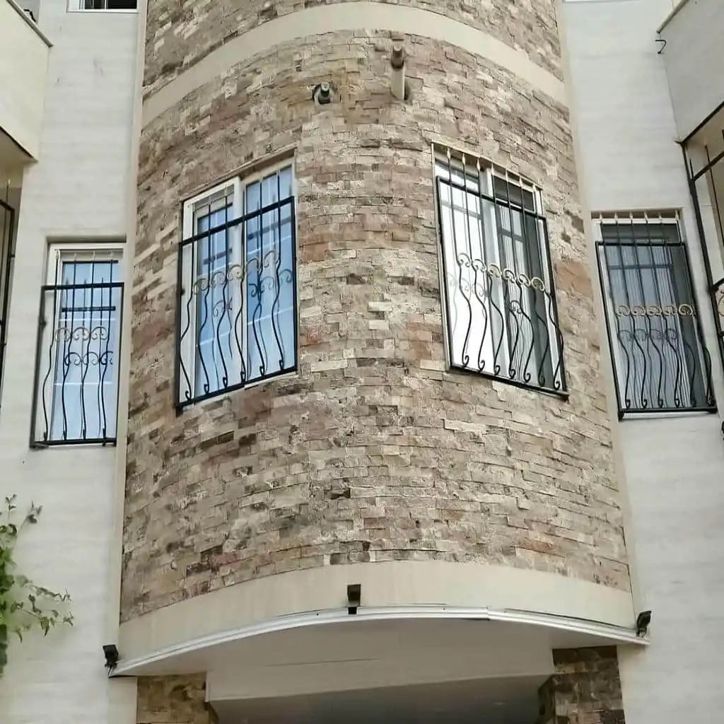 حفاظ پنجره طرح&zwnj;دار در یزد