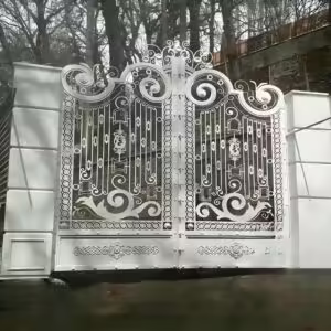 درب فلزی نگین در یزد