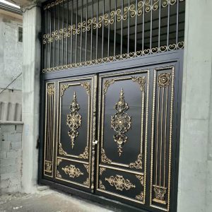 درب فلزی صدفی فرفورژه در یزد