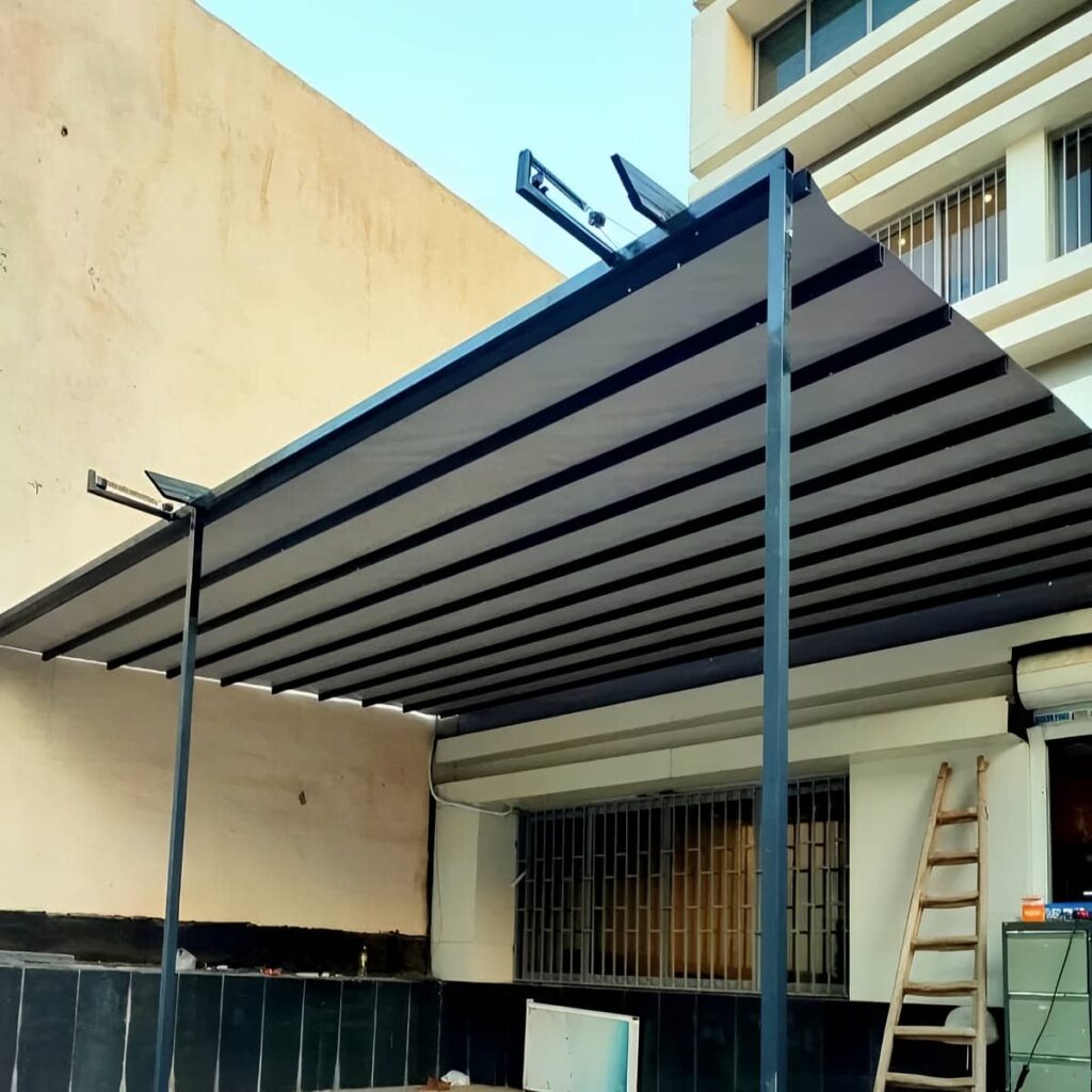 سقف متحرک اتوماتیک با سنسور باد در یزد