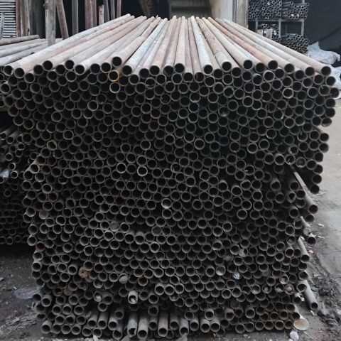 داربست حفاظتی و ایمنی یزد برای حصار موقت دور پروژه داربست حفاظتی و ایمنی برای حصار راهرو سرپوشیده و جان پناه در یزد