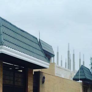 آردواز سفارشی سردرب حیاط در یزد