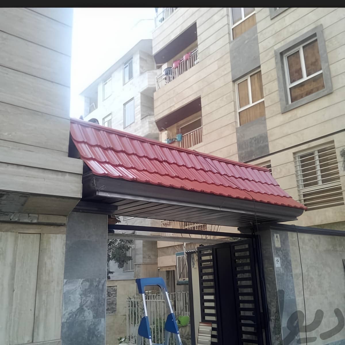 آردواز سردرب حیاط یزد با ابعاد سفارشی ورودی