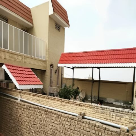 آردواز سقف شیبدار یزد با پوشش مقاوم برای نمای ویلایی