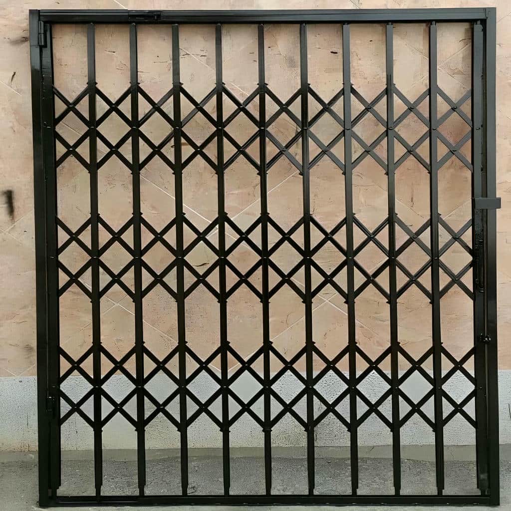 خرید درب آکاردئونی طلایی سلطنتی در یزد با انتخاب مدل متناسب