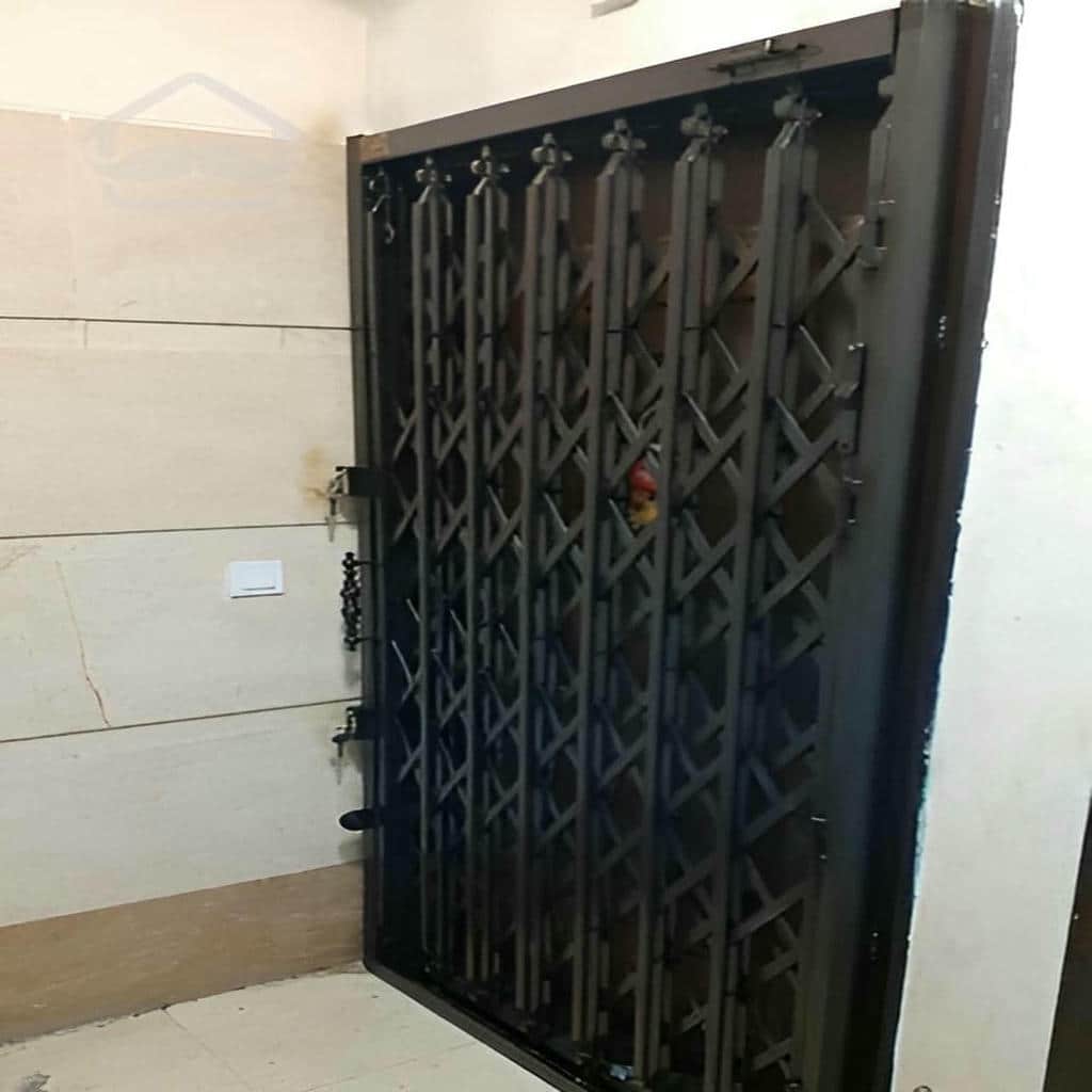 6 طرح درب آکاردئونی ضد سرقت آپارتمان در یزد