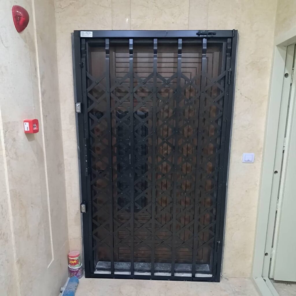 قیمت حفاظ درب آپارتمان ضد دیلم در یزد بر اساس مشخصات سفارش