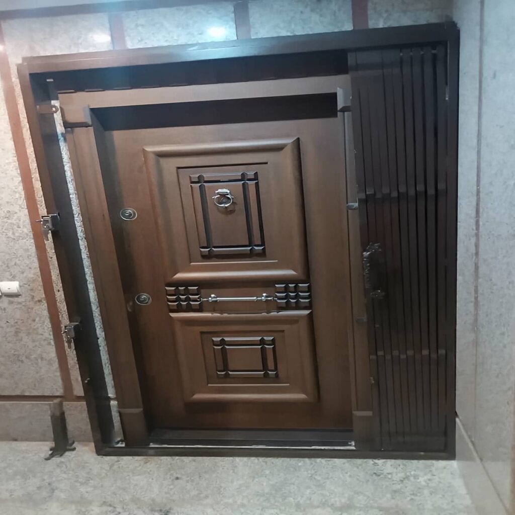 اجرای حفاظ آکاردئونی ریلی کم جا در یزد با مسیر حرکت مناسب
