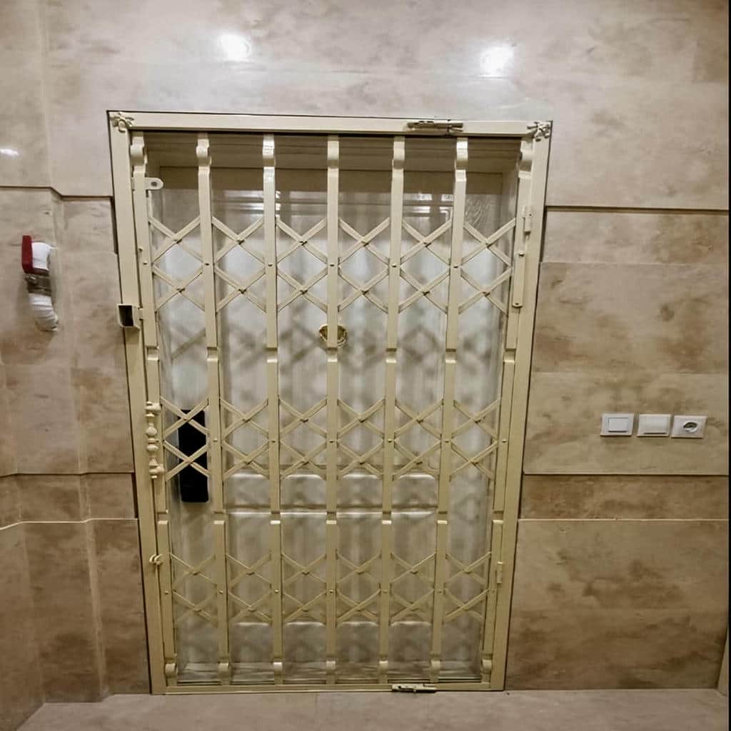 سفارش حفاظ آکاردئونی کم جا راهرو در یزد متناسب با عرض مسیر