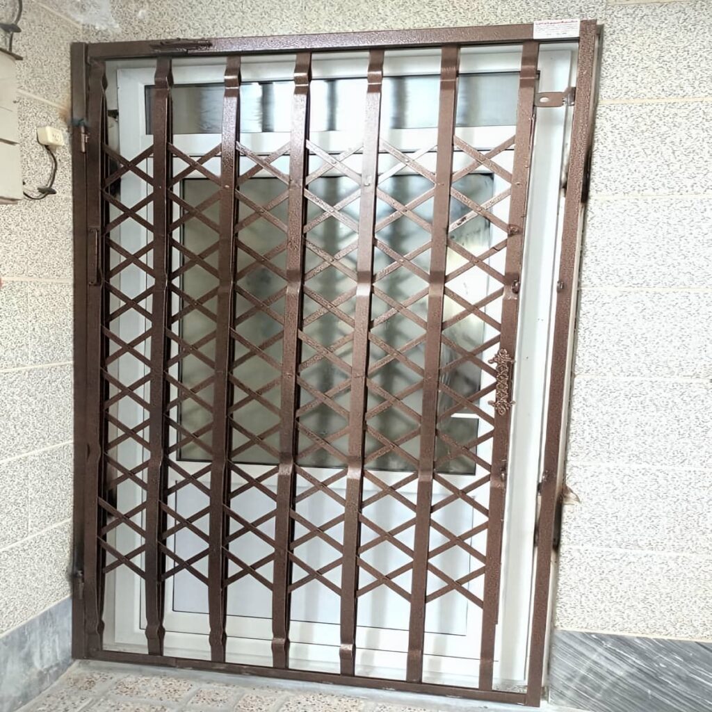 سفارش حفاظ آکاردئونی لوزی تسمه پهن در یزد متناسب با ابعاد ورودی