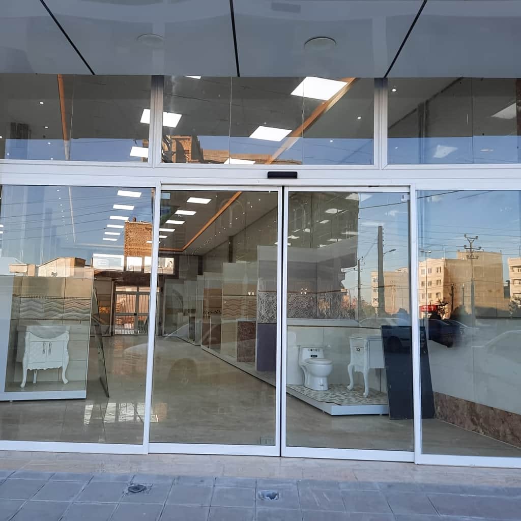 خدمات درب شیشه ای اتوماتیک لمینت در یزد
