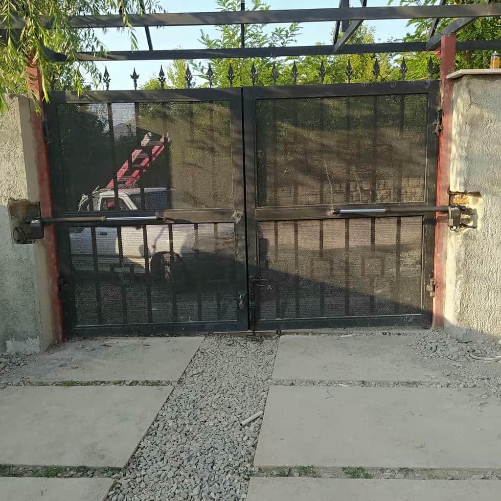 سفارش جک ریلی پارکینگ کشویی برای درب فلزی سنگین در یزد