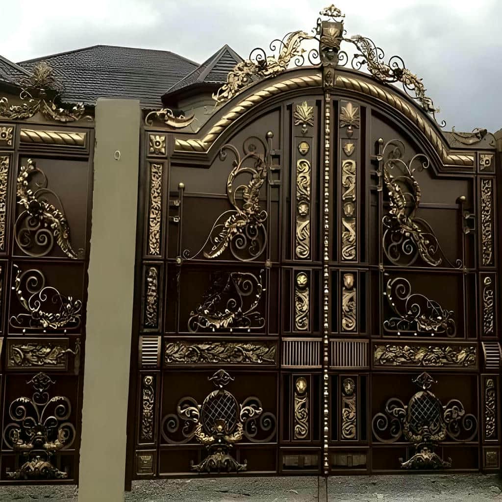 خرید درب حیاط نمای آجری با انتخاب رنگ هماهنگ در یزد