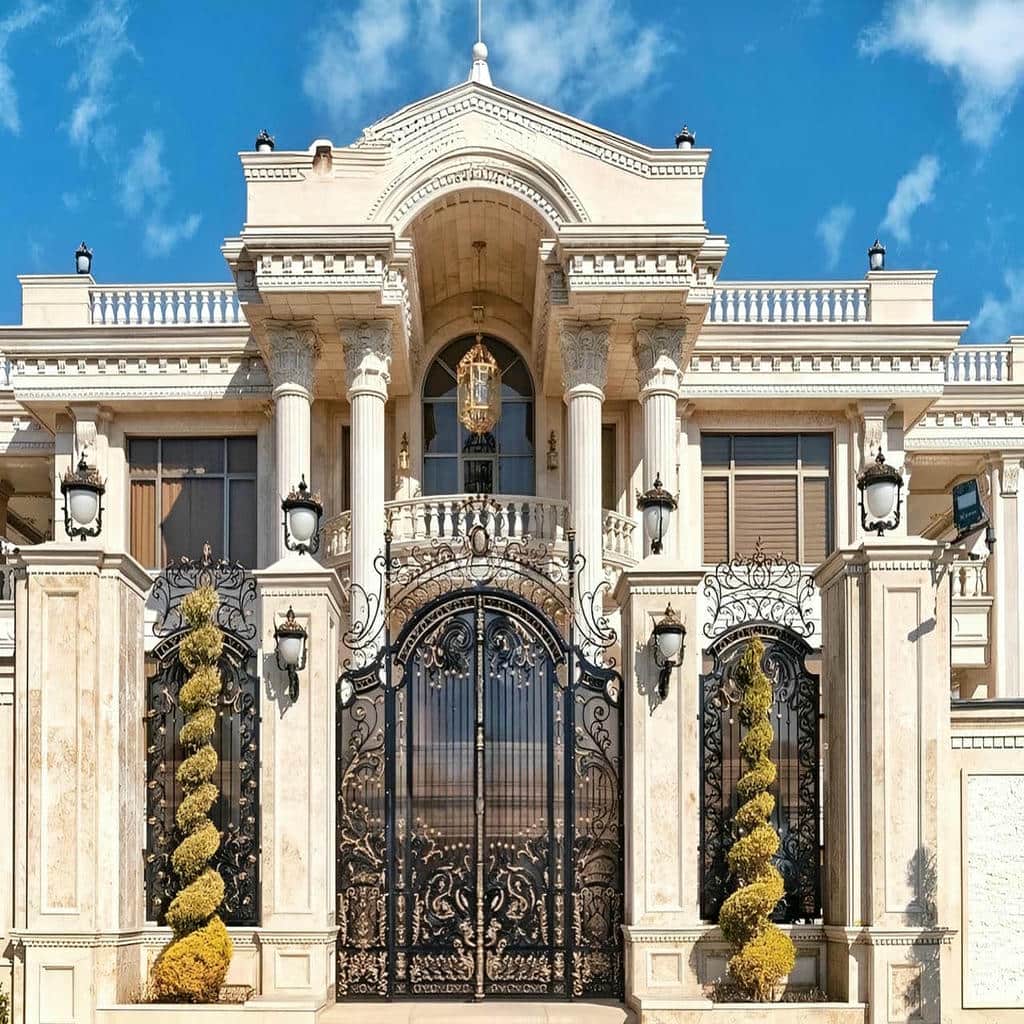 سفارش درب پارکینگ آهنی ساده قاب‌دار دو لنگه در یزد