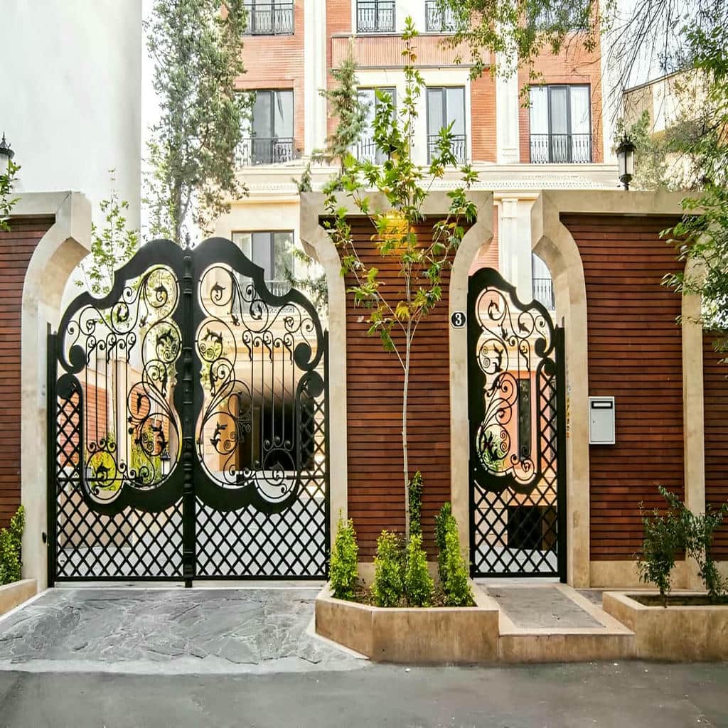 خرید درب پارکینگ CNC پنل فلزی در یزد