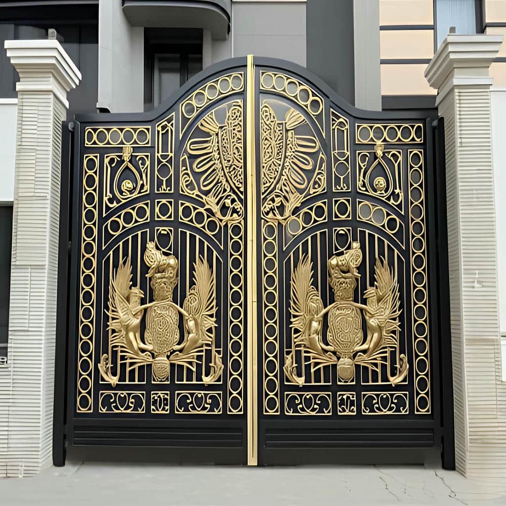 درب حیاط کشویی ریل زمینی با پوشش ورق کامل در یزد