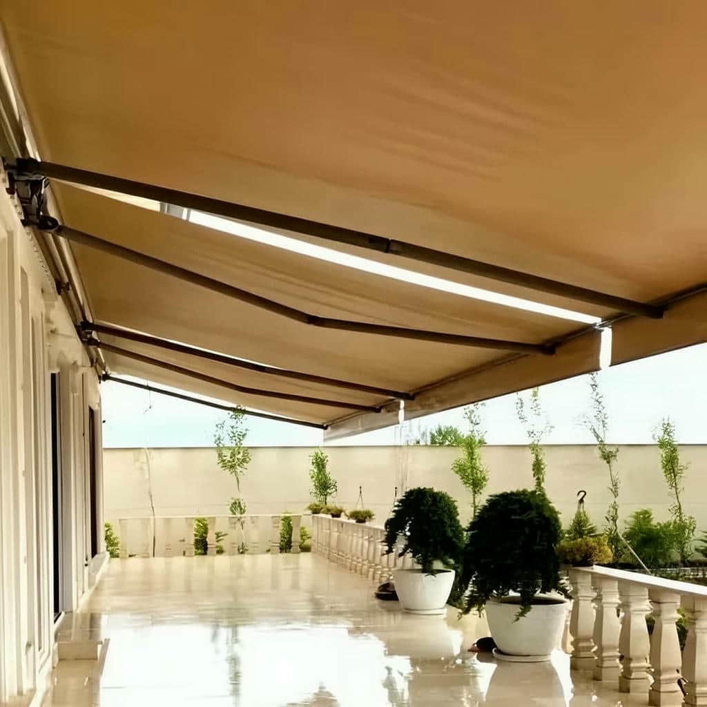 سایبان ضد آب روشن برای حیاط یزد سایبان ضد آب روشن برای حیاط یزد