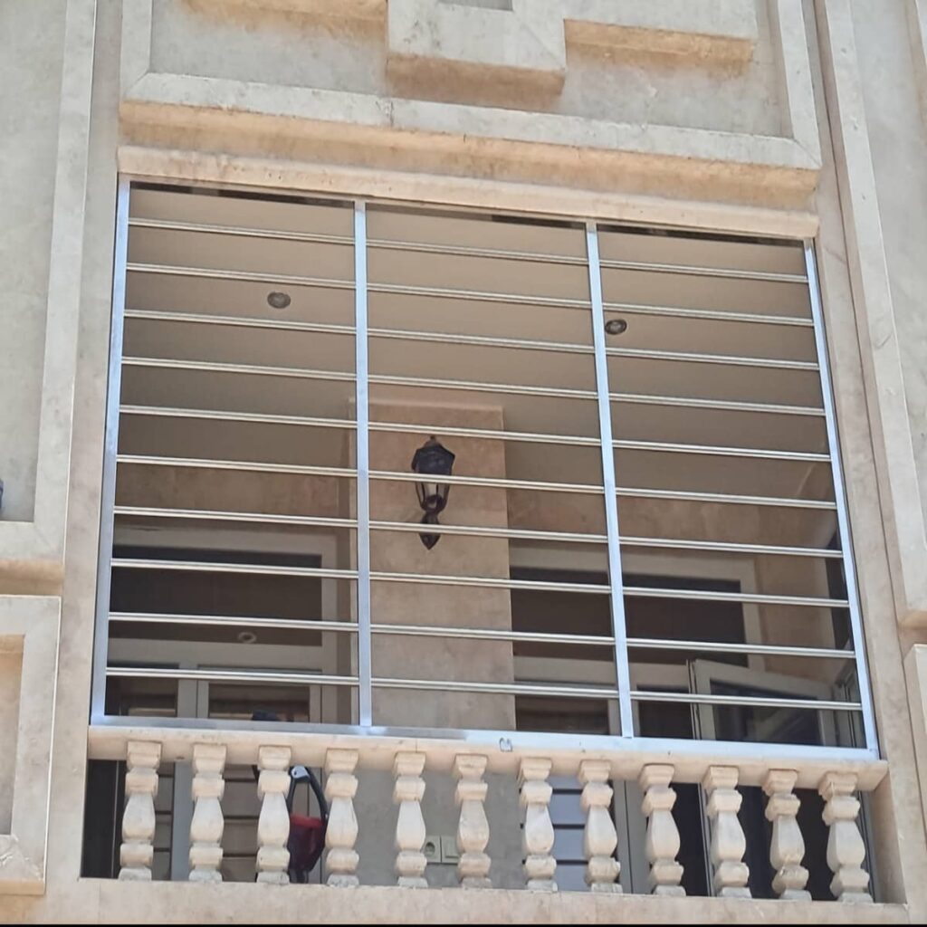 هندریل ساده مناسب فضای کلاسیک