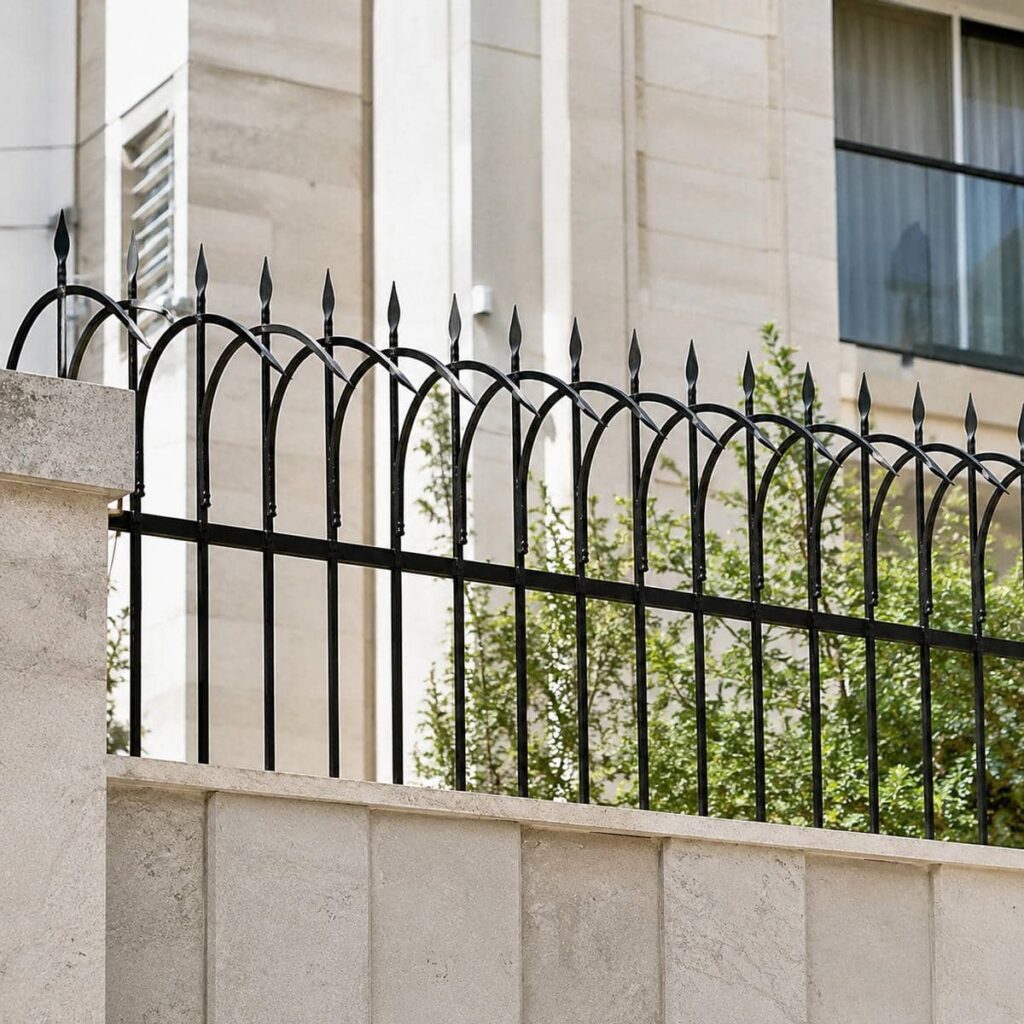 حفاظ دیوار ایرانی و خارجی نصب شده در یزد